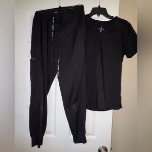 Med Couture Black Scrub Jogger Pants with V-Neck Top Set